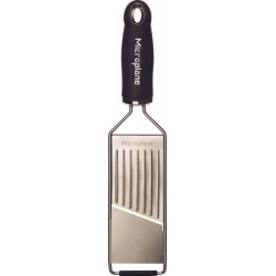 Microplane Râpe à zesteur en Couleur Léopard pour Agrumes, Parmesan,  Gingembre, Chocolat et Noix de Muscade avec Lame Fine - Fabriqué aux  États-Unis : : Cuisine et Maison