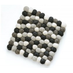 Dessous de plat Lana carré noir blanc et gris 21 x 21 cm Dessous de plat Lana carré noir blanc et gris 21 x 21 cm