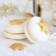 Décoration en pâte d'amande étoiles dorées - par 12