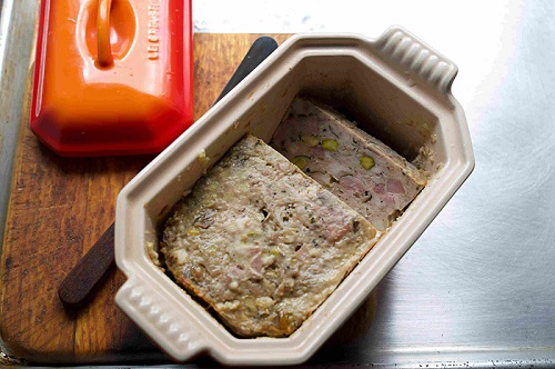 Terrine en terre cuite et céramique