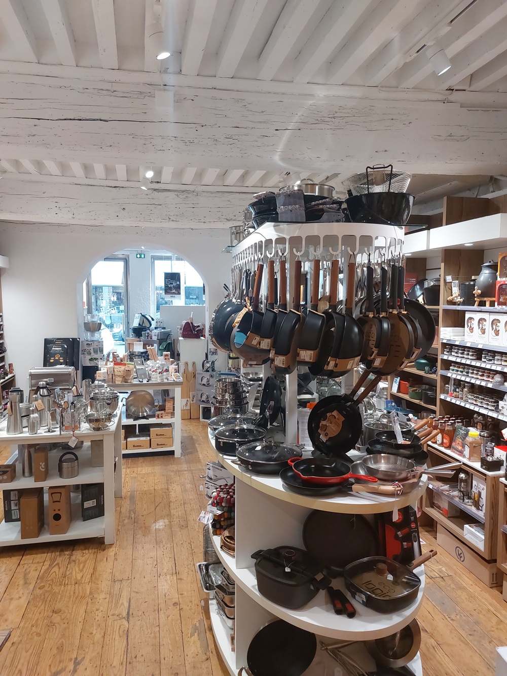 Intérieur magasin TOC Lyon