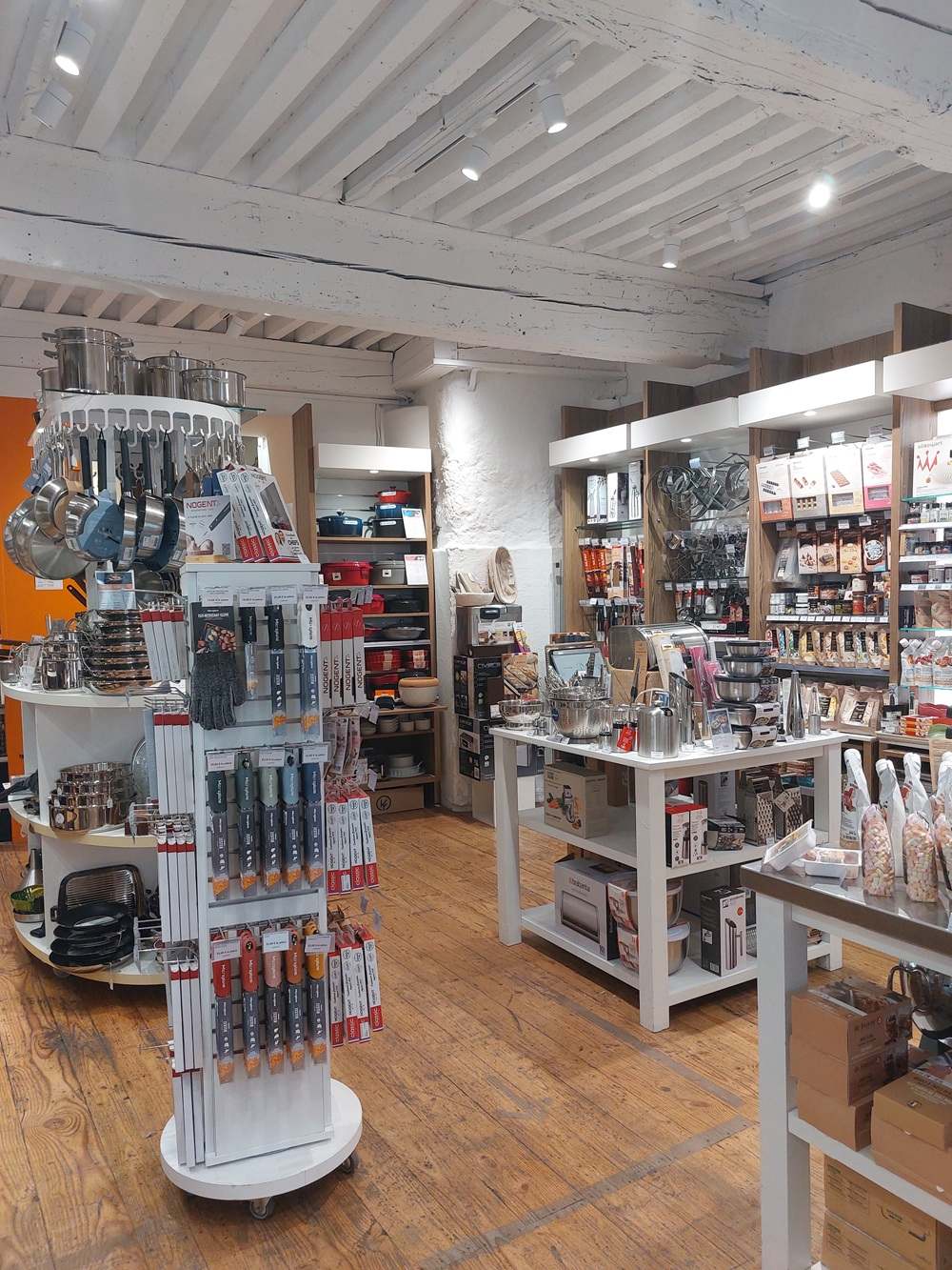 Intérieur magasin TOC Lyon