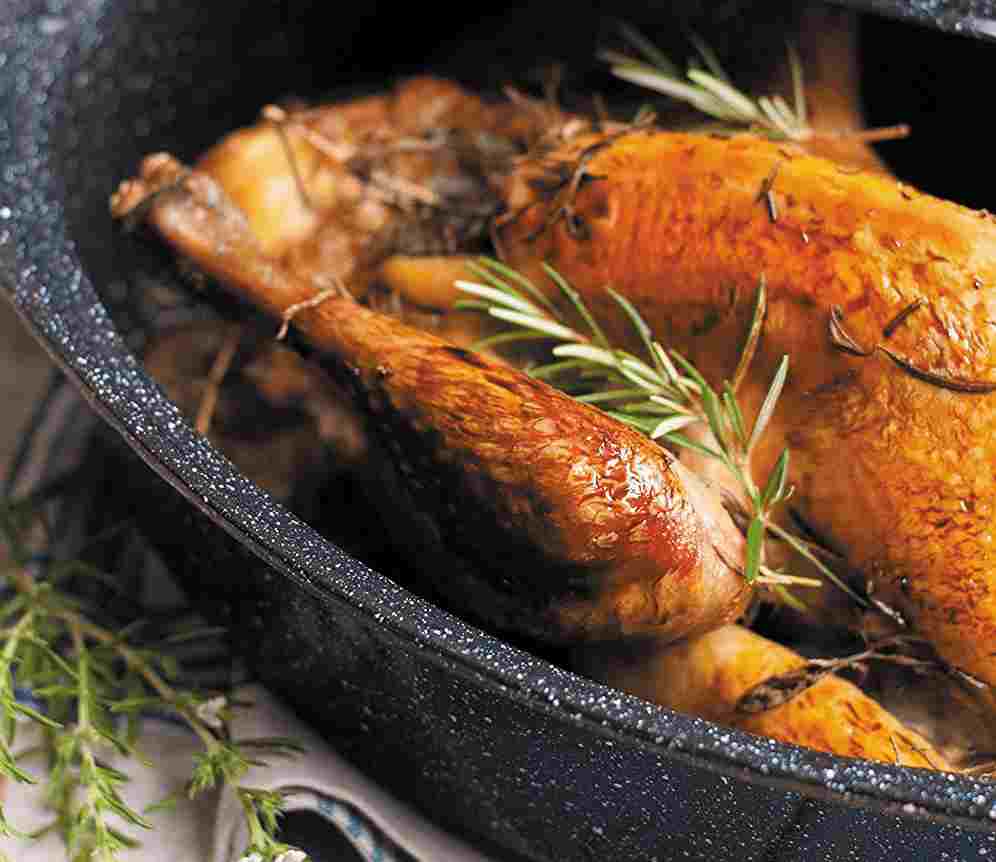 Poulet rôti à la cocotte roaster