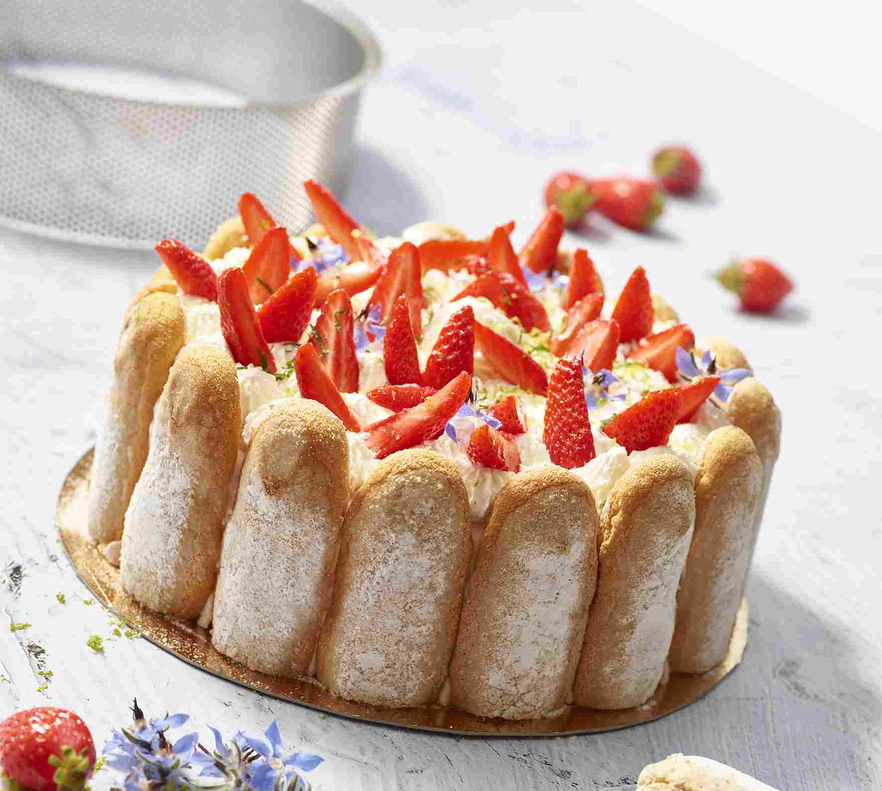 Charlotte aux fraises